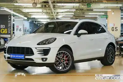 Porsche Macan, 2016