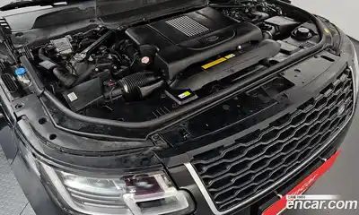 Land Rover Range-Rover 2018 4.4 гидро в Москве № 1349552, миниатюра 6
