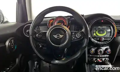 Mini Cooper 2015 1.5 гидро в Москве № 1349842, миниатюра 12