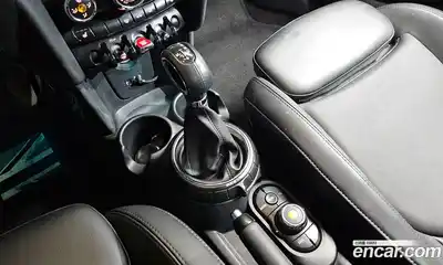 Mini Cooper 2015 1.5 гидро в Москве № 1349842, миниатюра 9