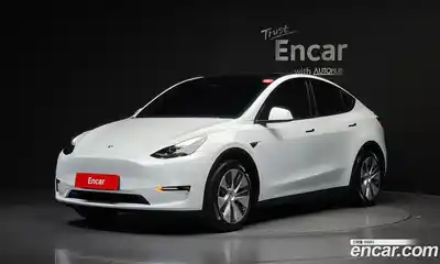 Tesla Model Y, 2022