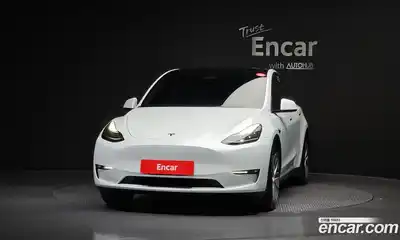 Tesla Model Y 2022 0.2 гидро в Москве № 1349911, миниатюра 3