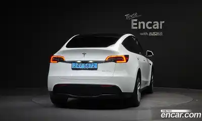 Tesla Model Y 2022 0.2 гидро в Москве № 1349911, миниатюра 4