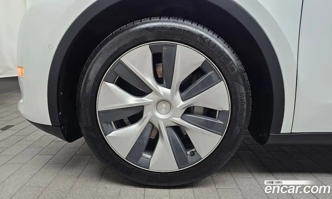 Tesla Model Y 2022 0.2 гидро в Москве № 1349911, фото 5