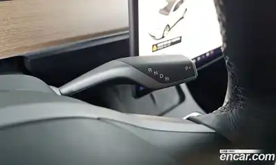 Tesla Model Y 2022 0.2 гидро в Москве № 1349911, миниатюра 9