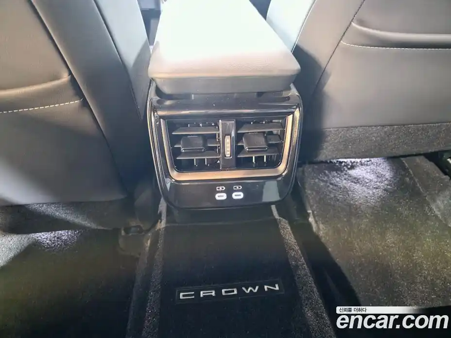 Toyota Crown 2024 2.4 гидро в Москве № 1350734, фото 15