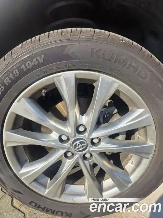 Toyota RAV4 2016 2.5 гидро в Москве № 1350779, фото 20
