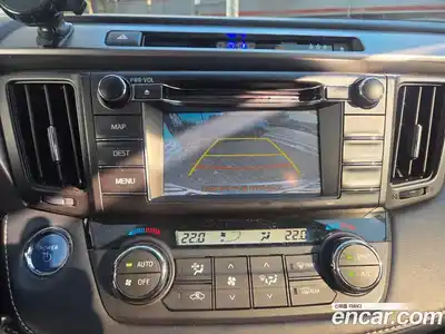 Toyota RAV4 2016 2.5 гидро в Москве № 1350779, миниатюра 7