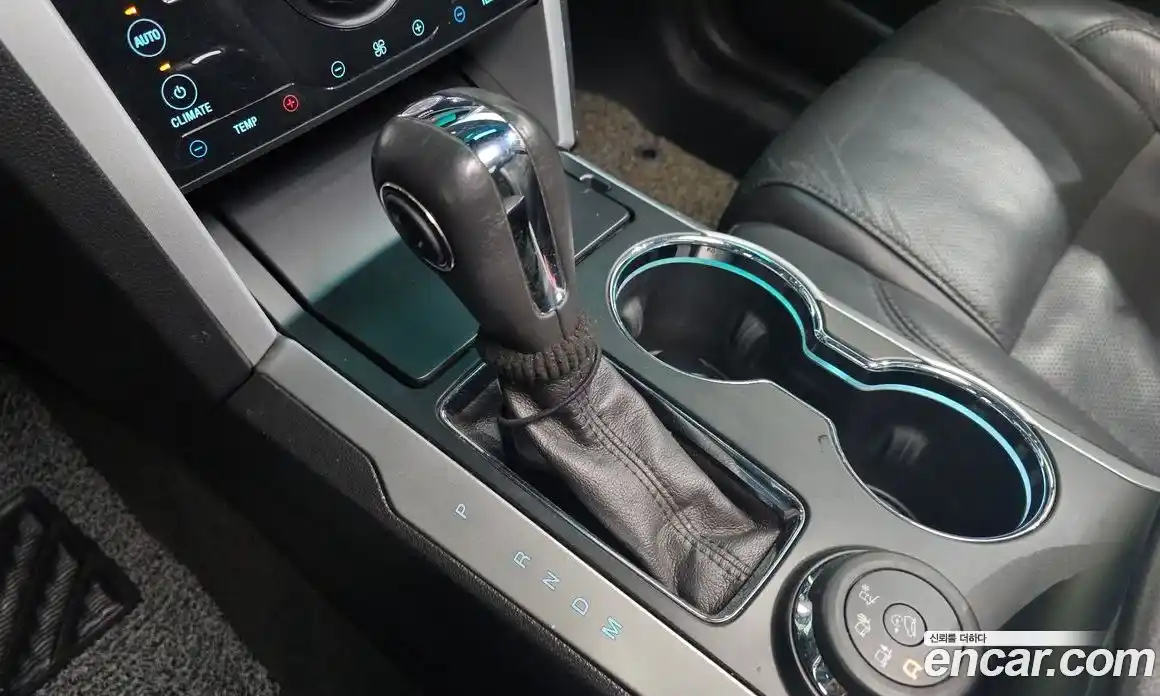 Ford Explorer 2014 3.5 гидро в Москве № 1351023, фото 9
