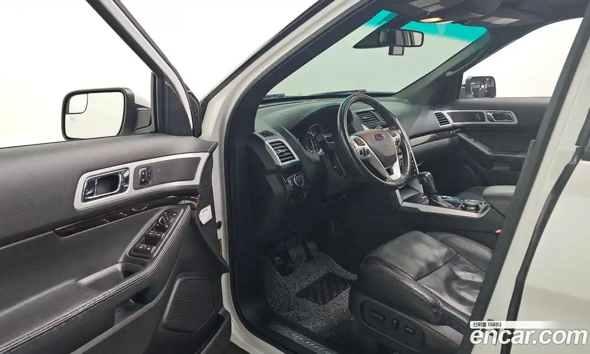 Ford Explorer 2014 3.5 гидро в Москве № 1351023, фото 10