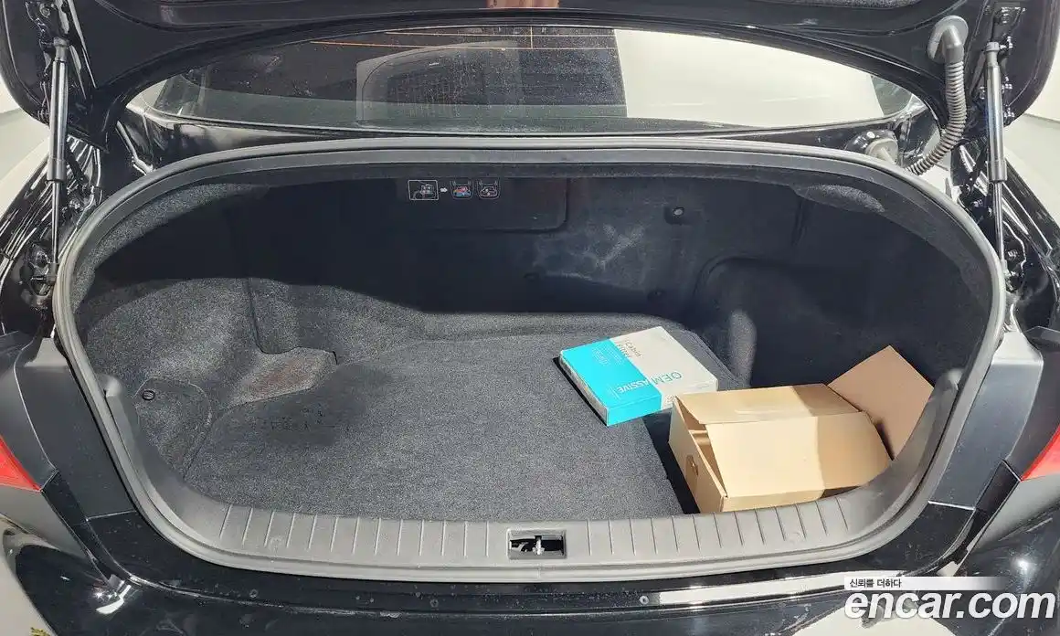 Infiniti Q50 2016 3.5 гидро в Москве № 1351210, фото 20