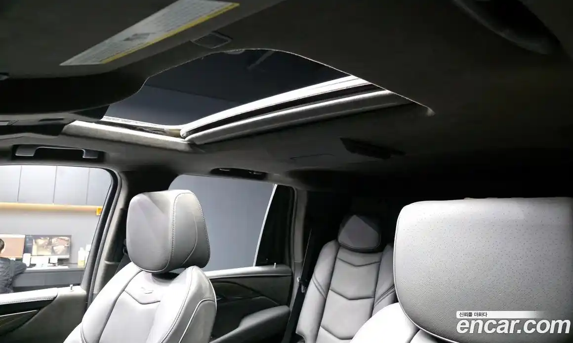 Cadillac Escalade 2019 6.2 гидро в Москве № 1351323, фото 19
