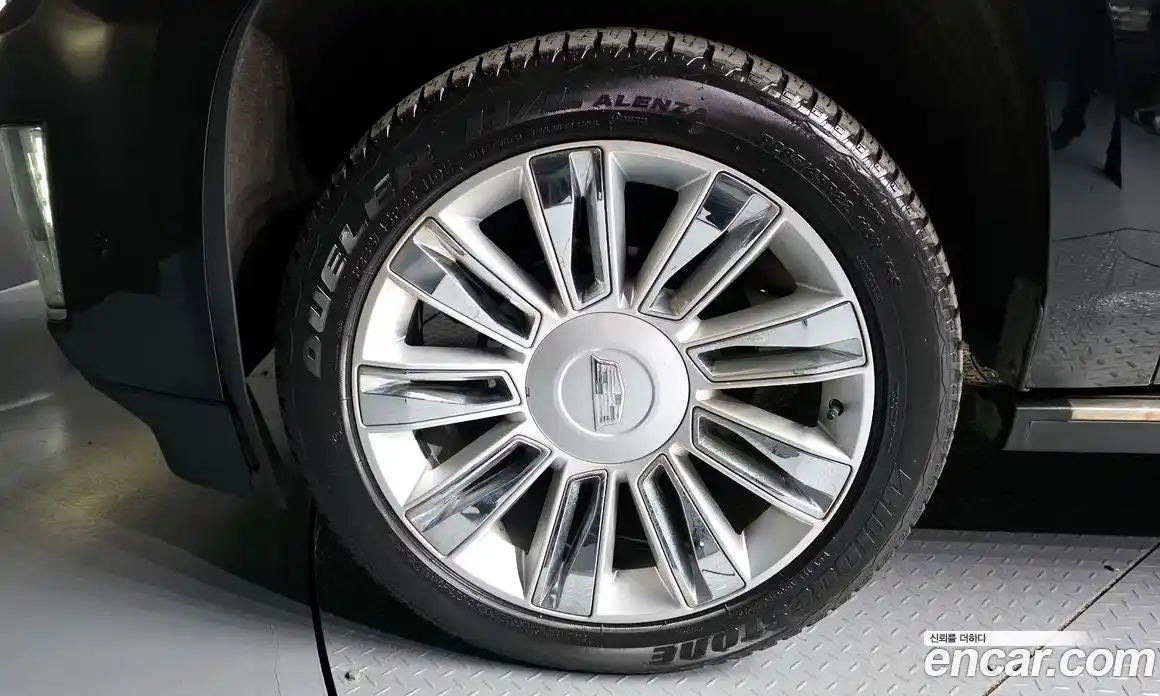 Cadillac Escalade 2019 6.2 гидро в Москве № 1351323, фото 5