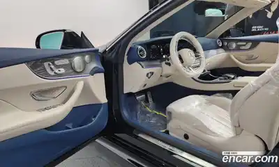 Mercedes-Benz E-Class 2023 3.0 гидро в Москве № 142278, миниатюра 10