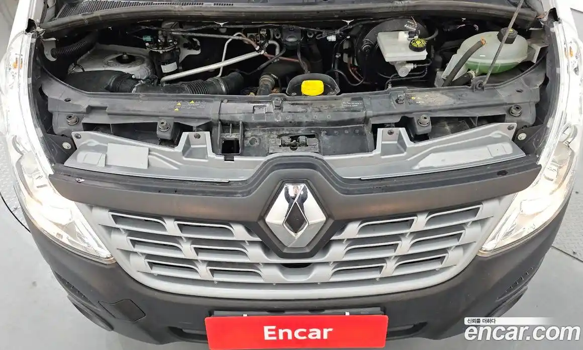Renault Master 2019 2.3 механика в Москве № 148453, фото 6