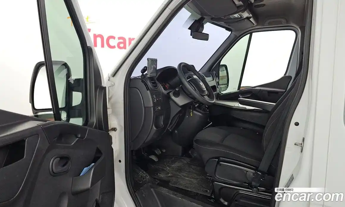 Renault Master 2019 2.3 механика в Москве № 148453, фото 10