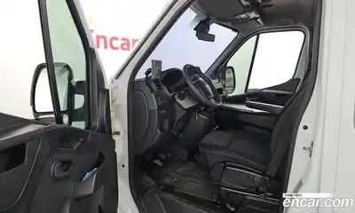 Renault Master 2019 2.3 механика в Москве № 148453, миниатюра 10
