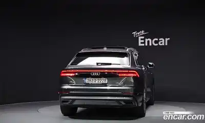 Audi Q8 2021 3.0 гидро в Москве № 162886, миниатюра 4