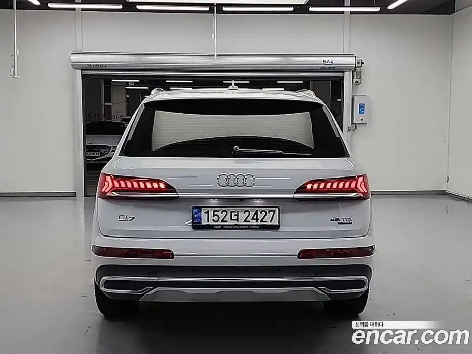 Audi Q7 2021 3.0 гидро в Москве № 164037, фото 3