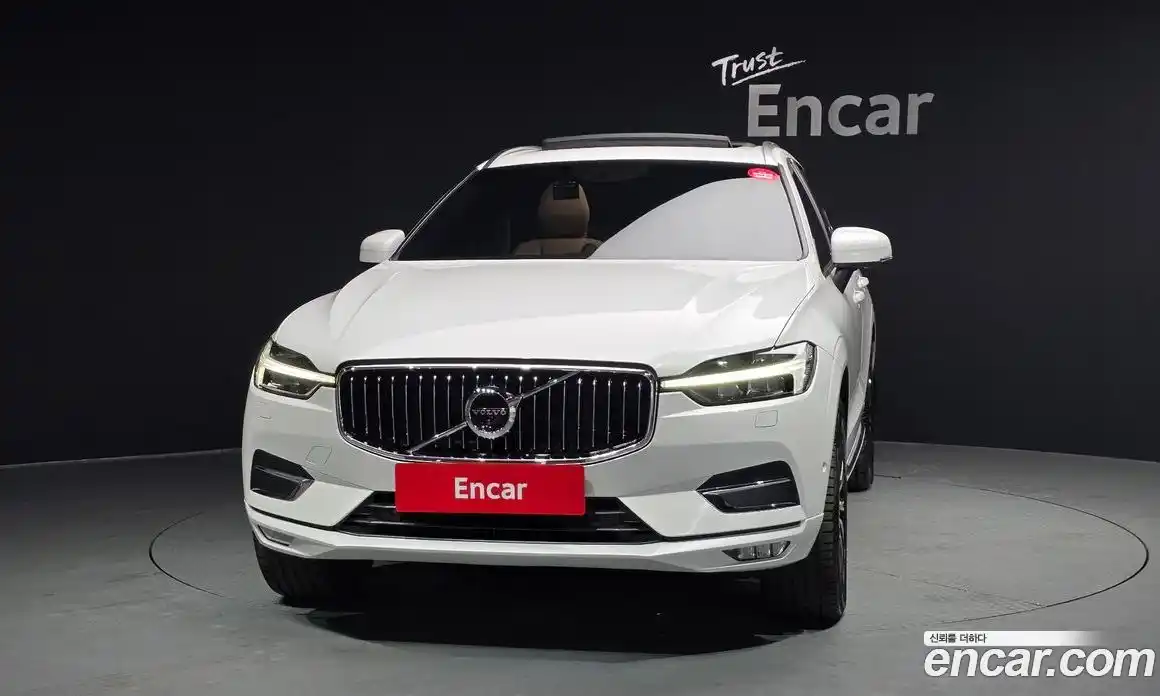 Volvo XC60 2021 2.0 гидро в Москве № 164281, фото 3