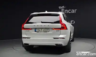 Volvo XC60 2021 2.0 гидро в Москве № 164281, миниатюра 4