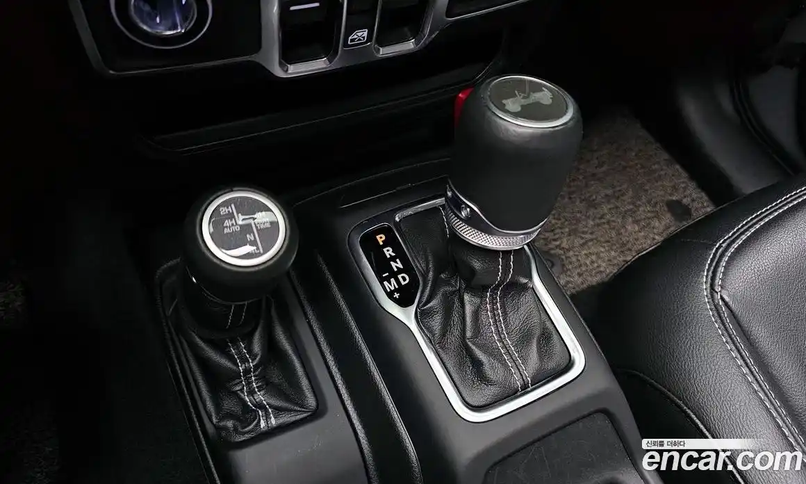 Jeep Wrangler 2022 2.0 гидро в Москве № 169461, фото 9