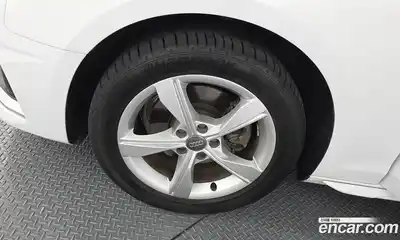 Audi A4 2021 2.0 гидро в Москве № 196198, миниатюра 5