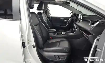 Toyota RAV4 2024 2.5 гидро в Москве № 199557, миниатюра 10