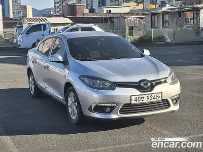 Renault SM3 2014 1.6 гидро в Москве № 209738, миниатюра 3