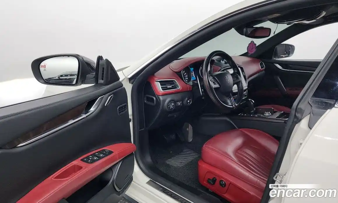 Maserati Ghibli 2017 3.0 гидро в Москве № 255900, фото 10