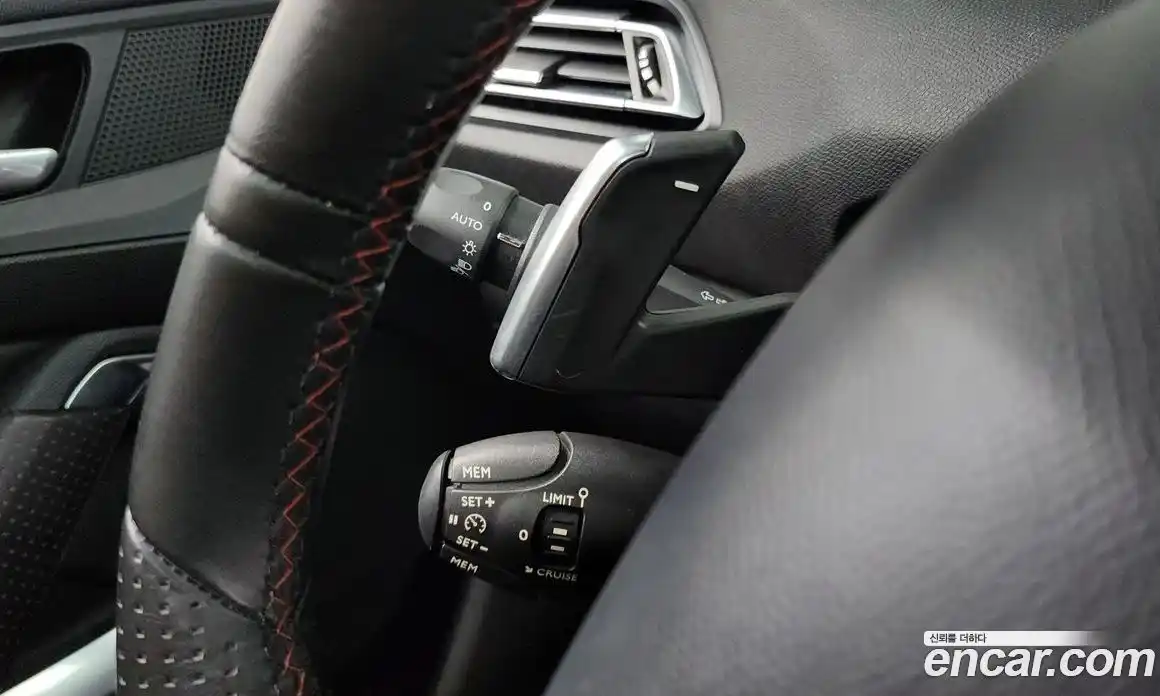 Peugeot 308 2016 1.6 гидро в Москве № 256275, фото 19