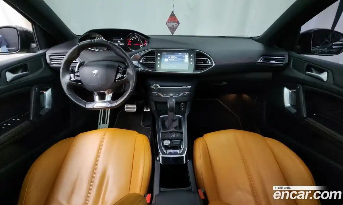 Peugeot 308 2016 1.6 гидро в Москве № 256275, фото 7