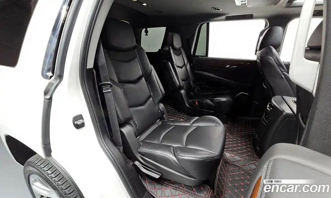Cadillac Escalade 2018 6.2 гидро в Москве № 256465, фото 11