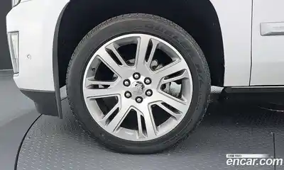 Cadillac Escalade 2018 6.2 гидро в Москве № 256465, миниатюра 5