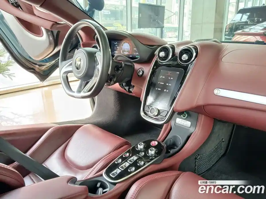 McLaren GT 2021 4.0 гидро в Москве № 365994, фото 14