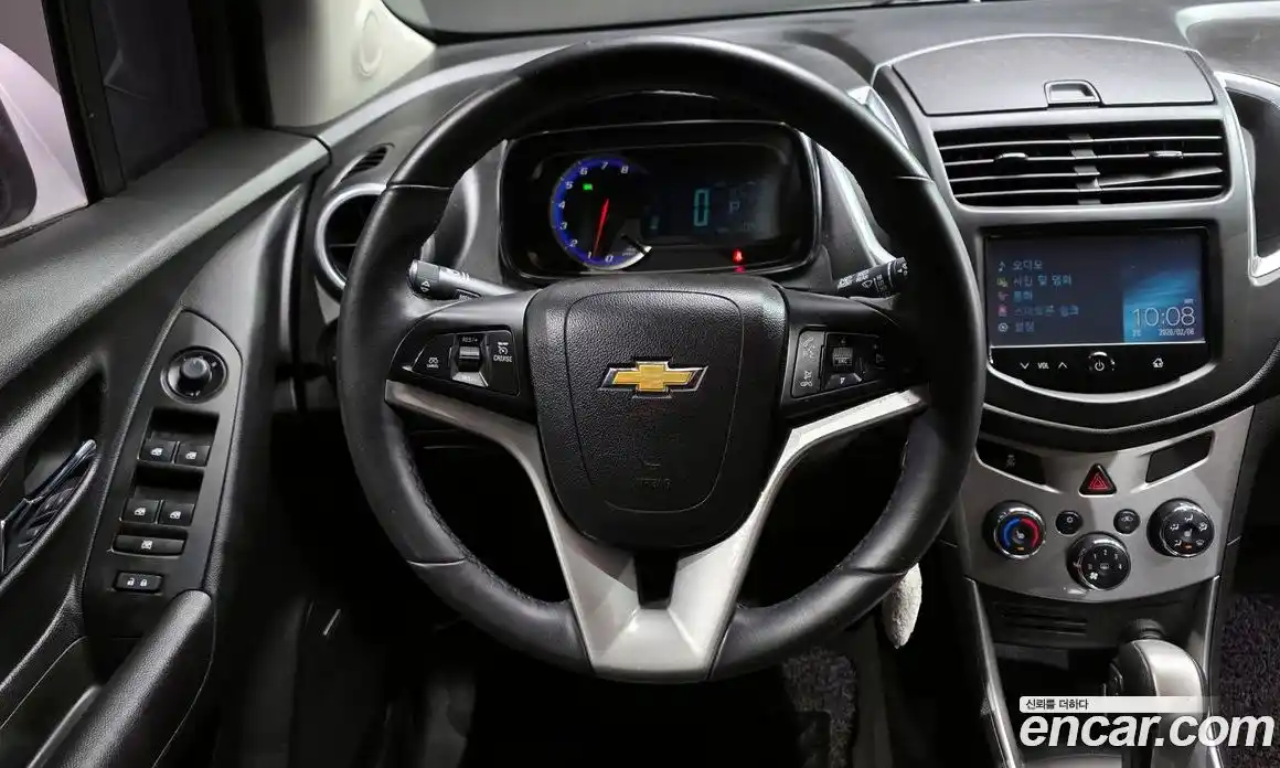 Chevrolet Trax 2015 1.4 гидро в Москве № 42094, фото 13