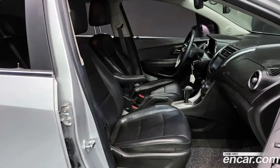 Chevrolet Trax 2015 1.4 гидро в Москве № 42094, фото 10