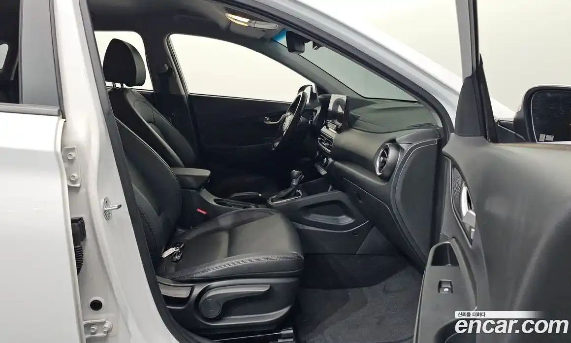Hyundai Kona 2021 1.6 гидро в Москве № 108692, фото 11