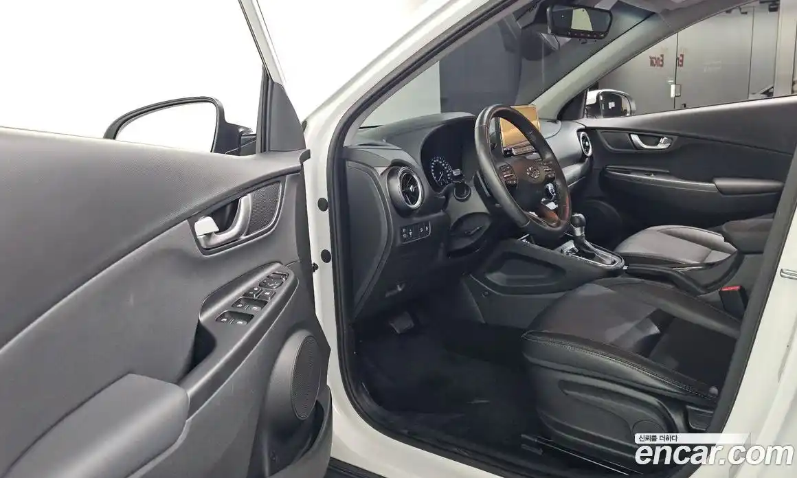 Hyundai Kona 2021 1.6 гидро в Москве № 108692, фото 10