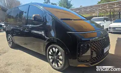Hyundai Staria 2025 2.2 гидро в Москве № 1317939, миниатюра 4