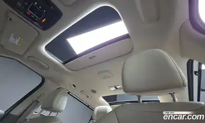 Kia Canival 2025 1.6 Автомат в Москве № 1318088, миниатюра 11