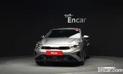 Kia K3 2022 1.6 Автомат в Москве № 1318216, миниатюра 3