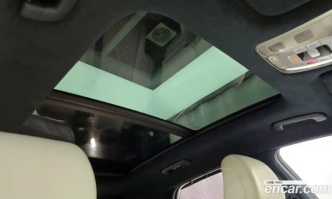 Genesis GV70 2022 0.1 Автомат в Москве № 1318776, фото 17