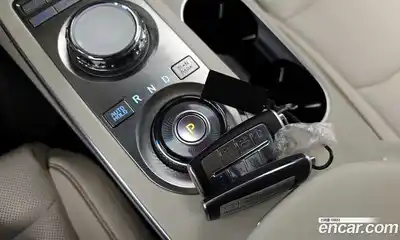 Genesis GV70 2022 0.1 Автомат в Москве № 1318776, миниатюра 9