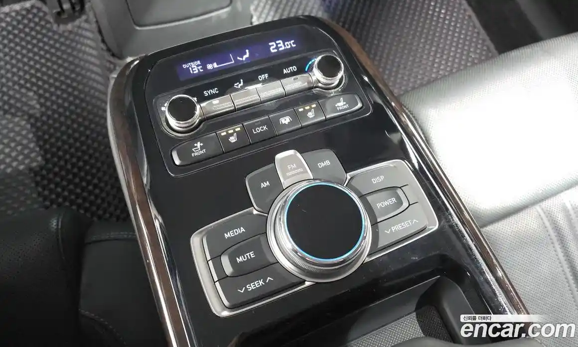 Genesis EQ900 2018 3.8 гидро в Москве № 1318780, фото 19