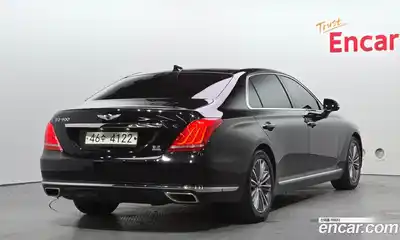 Genesis EQ900 2018 3.8 гидро в Москве № 1318780, миниатюра 2