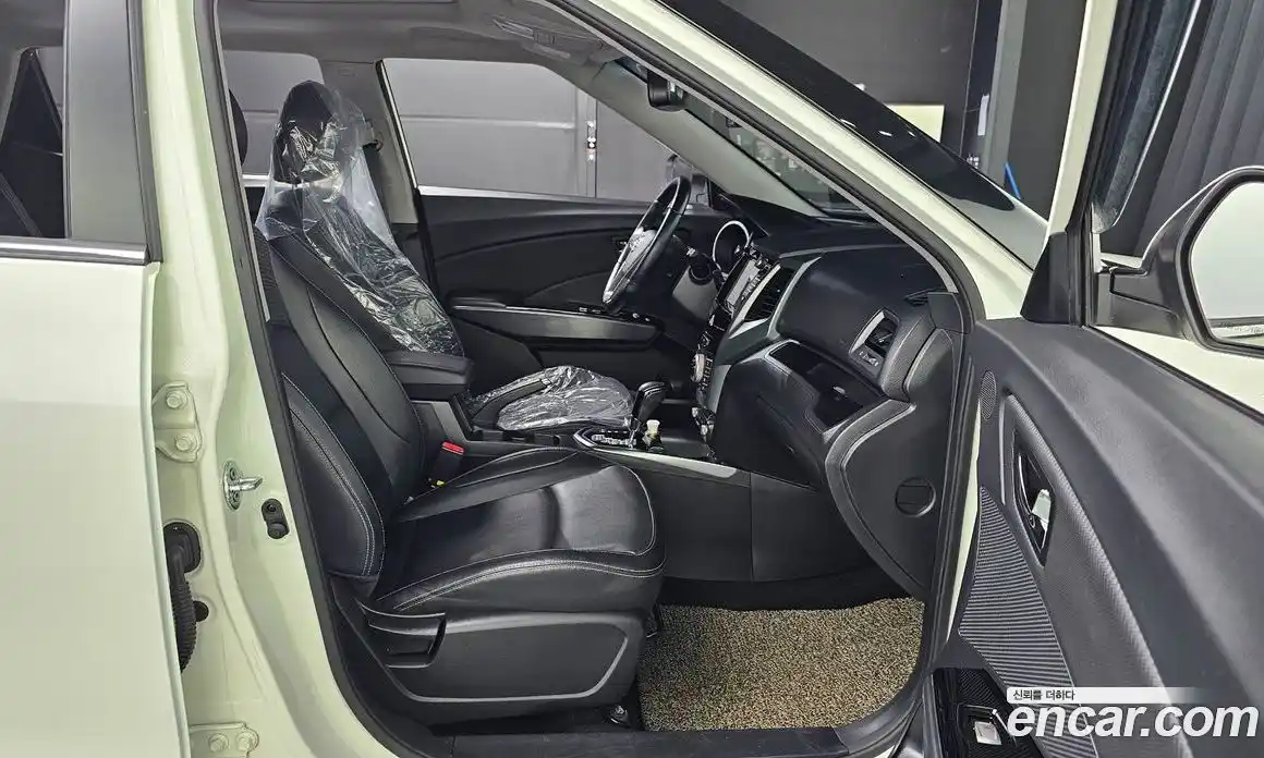 SsangYong TIBOLI 2018 1.6 гидро в Москве, фото 12