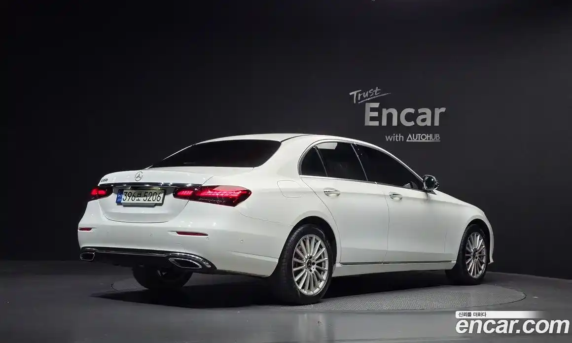 Mercedes-Benz E-Class 2021 2.0 гидро в Москве № 1322068, фото 2
