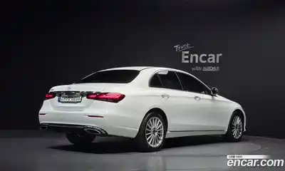 Mercedes-Benz E-Class 2021 2.0 гидро в Москве № 1322068, миниатюра 2