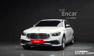 Mercedes-Benz E-Class 2021 2.0 гидро в Москве № 1322068, миниатюра 3